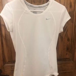 Womens Nike Dri-Fit Athletic T-Shirt Small